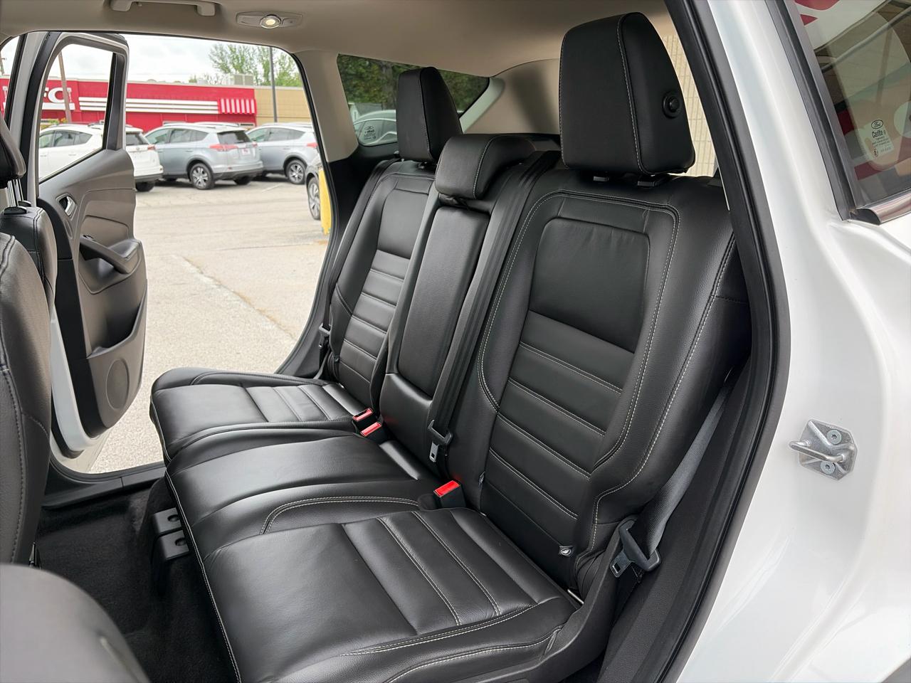 Ford Escape Titanium 4WD 2018