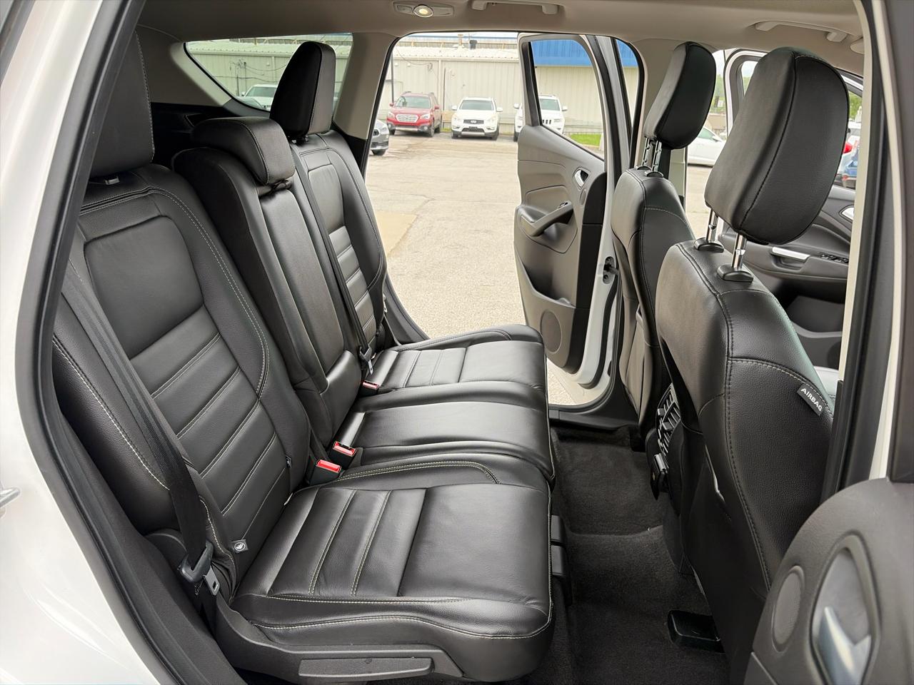 Ford Escape Titanium 4WD 2018