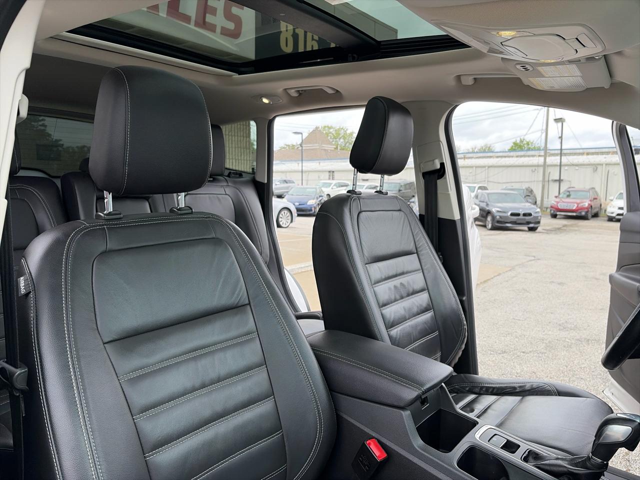 Ford Escape Titanium 4WD 2018