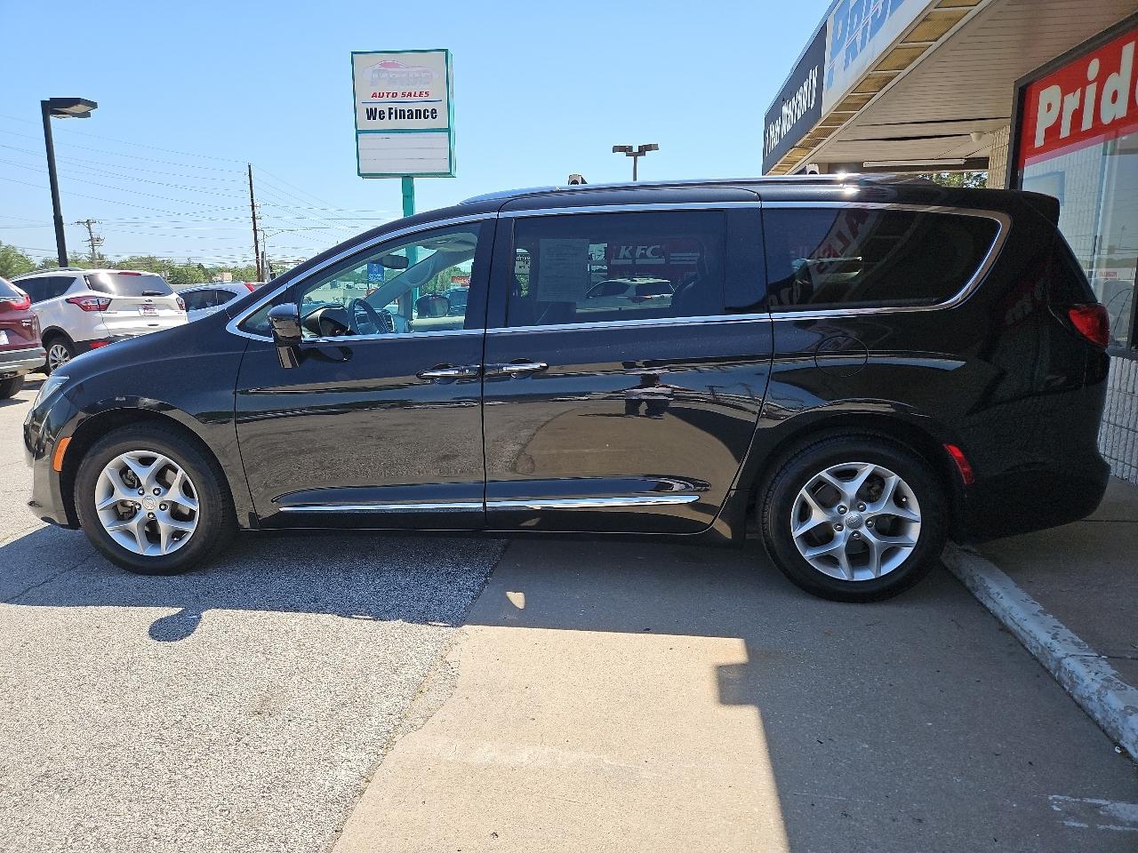 Chrysler Pacifica Touring-L 2019