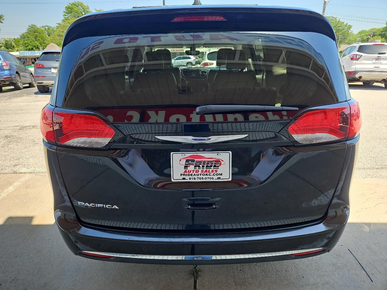 Chrysler Pacifica Touring-L 2019