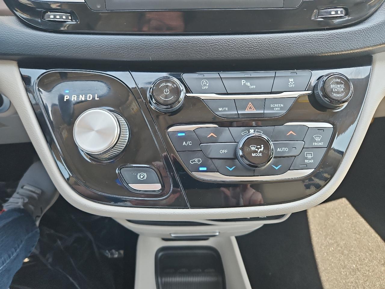 Chrysler Pacifica Touring-L 2019