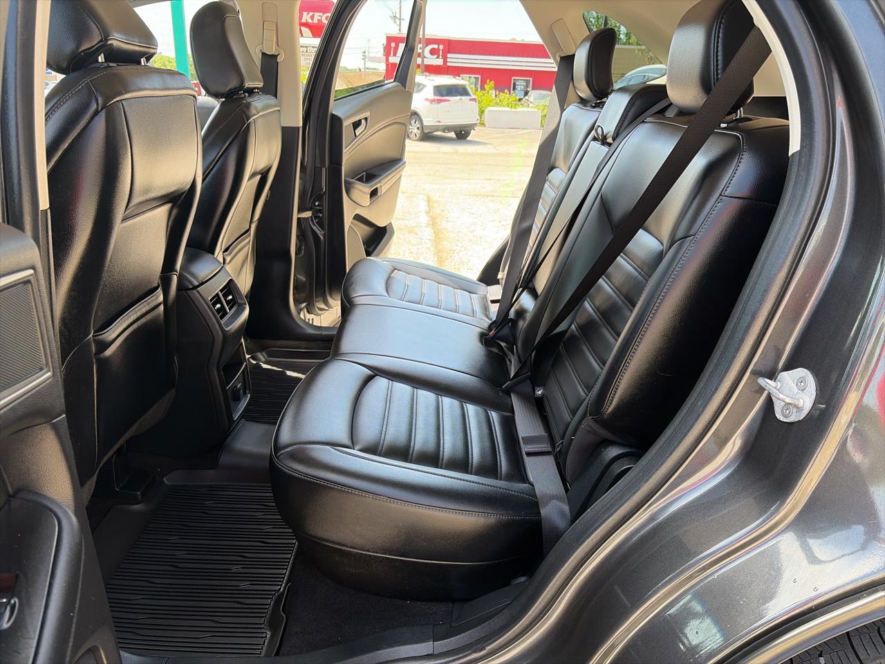 Ford Edge SEL AWD 2020