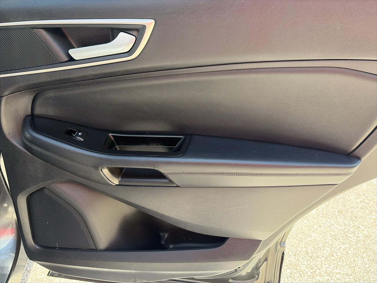 Ford Edge SEL AWD 2020