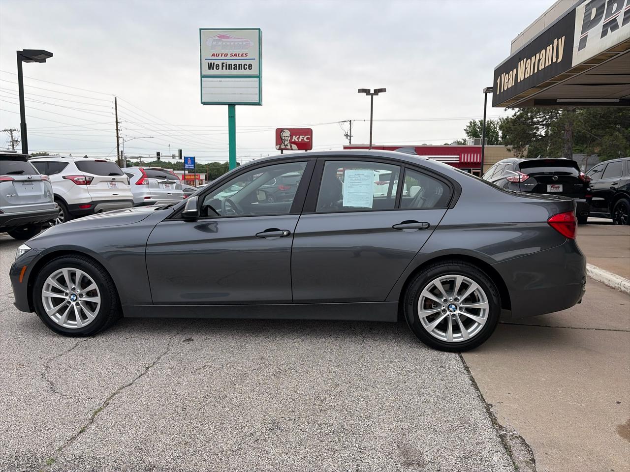 BMW 3-Series 320i xDrive Sedan 2016