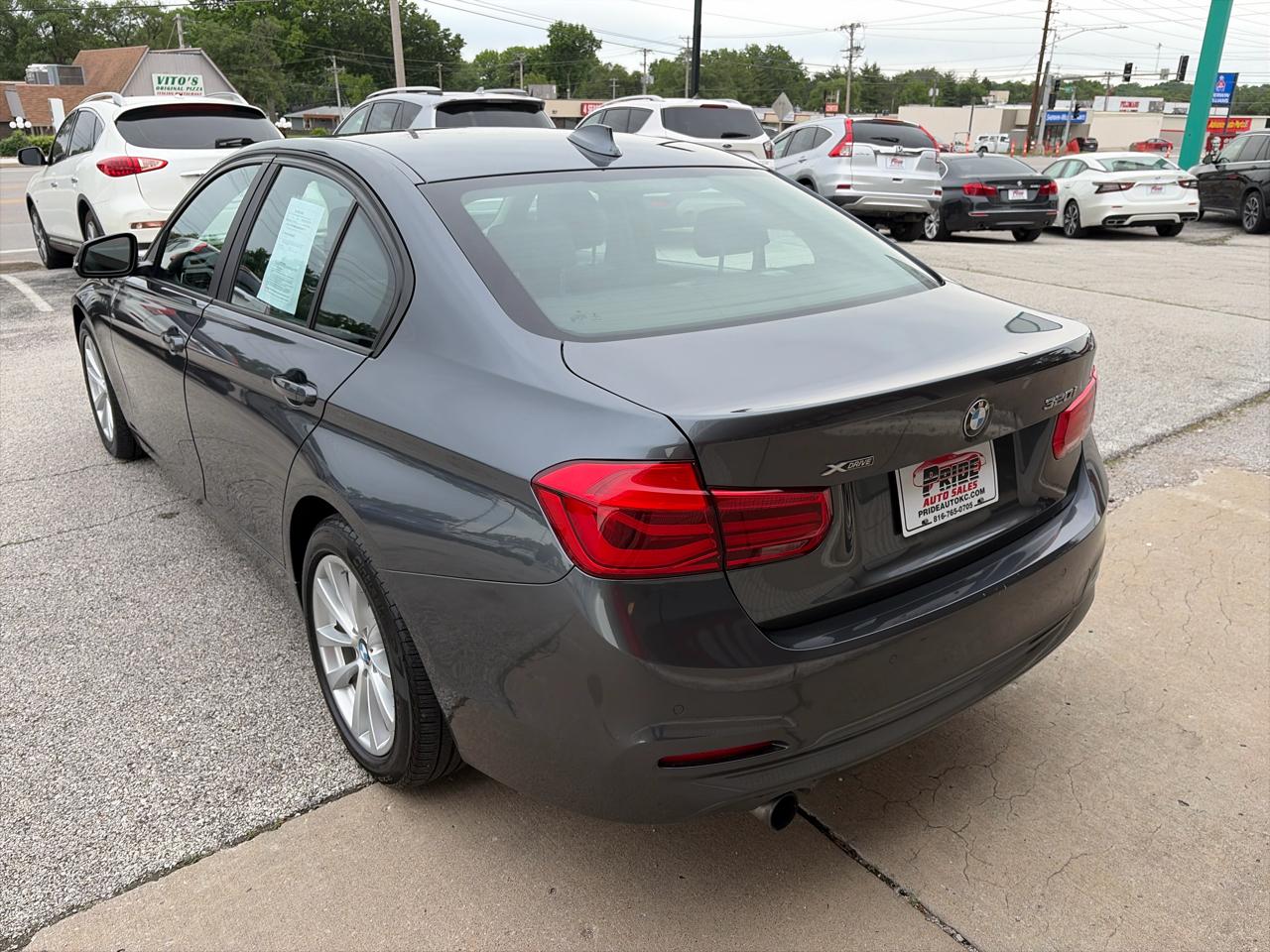 BMW 3-Series 320i xDrive Sedan 2016