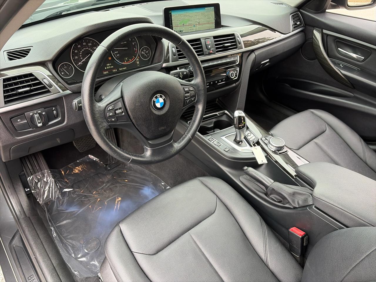BMW 3-Series 320i xDrive Sedan 2016
