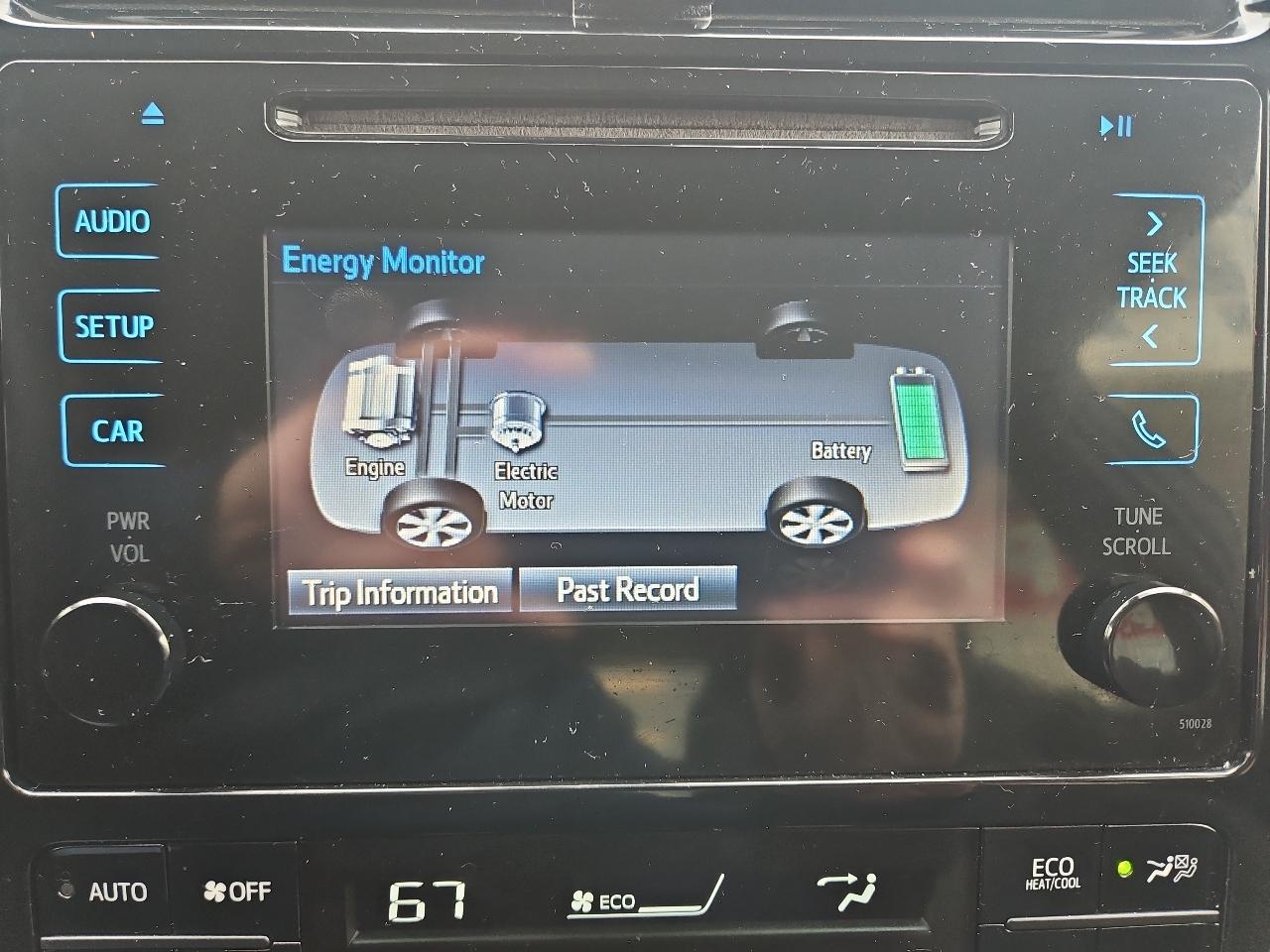 Toyota Prius Two 2017