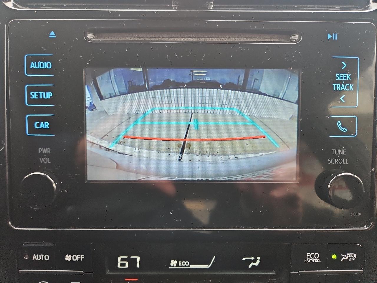 Toyota Prius Two 2017