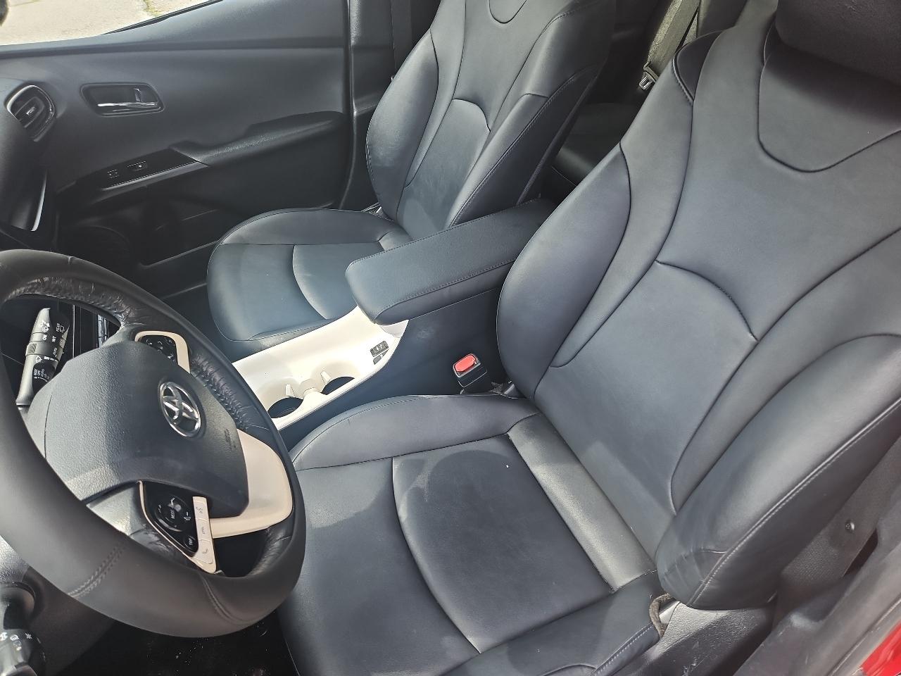Toyota Prius Four Touring 2016