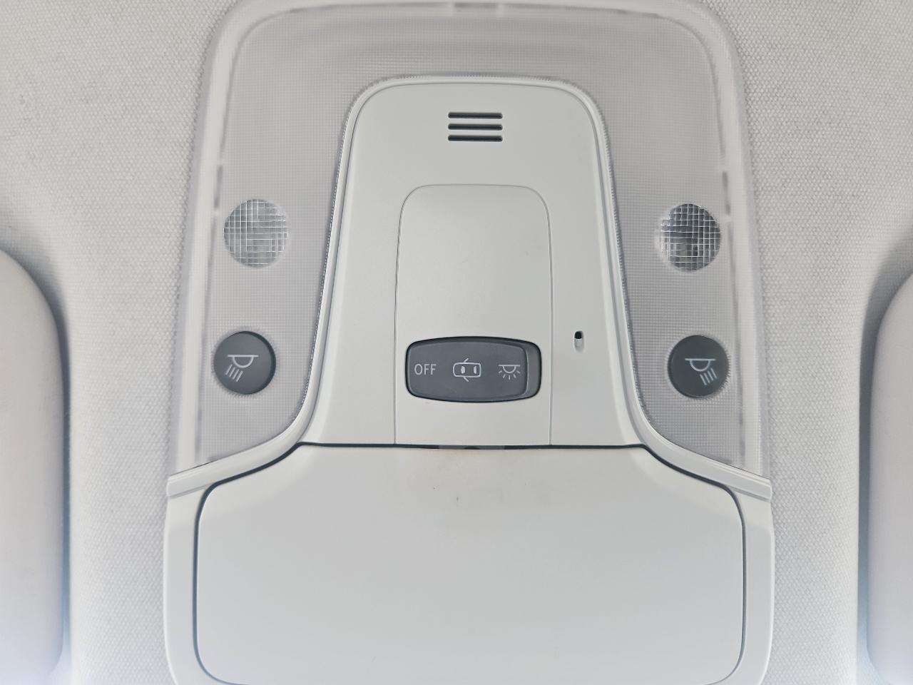 Toyota Prius Four Touring 2016