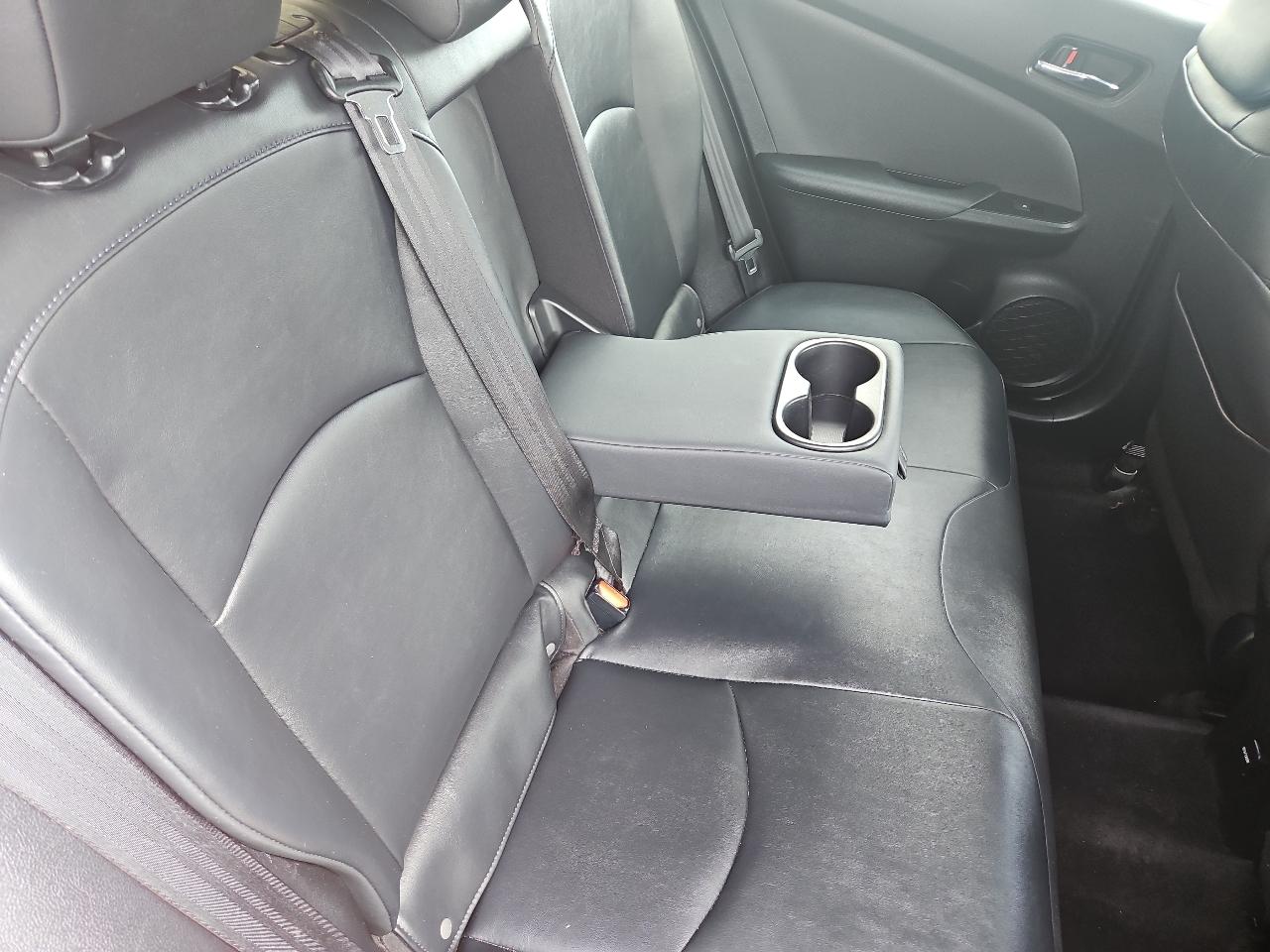 Toyota Prius Four Touring 2016