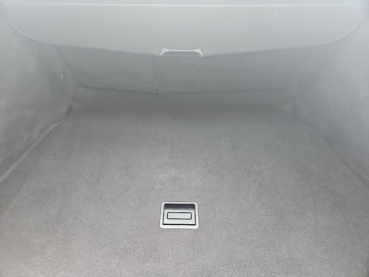 Toyota Prius Four Touring 2016