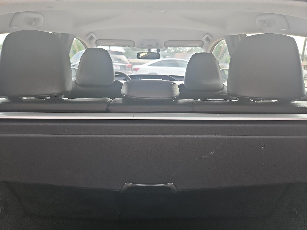 Toyota Prius Four Touring 2016
