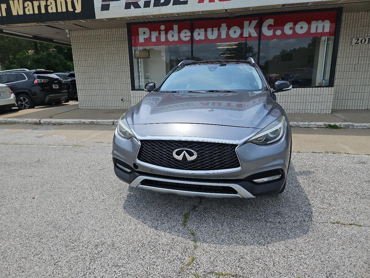 Infiniti QX30 Premium AWD 2017