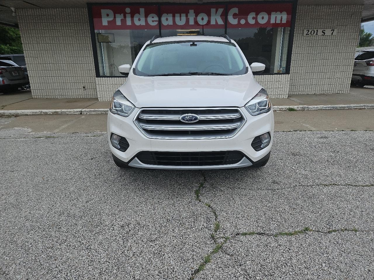 Ford Escape SE FWD 2017