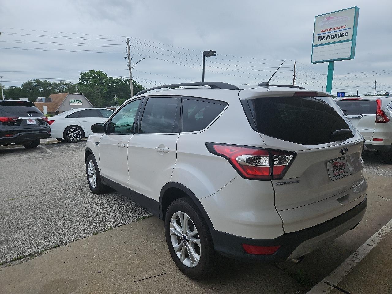 Ford Escape SE FWD 2017