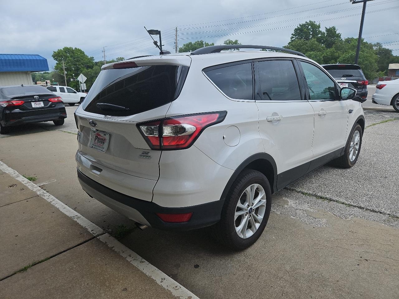 Ford Escape SE FWD 2017