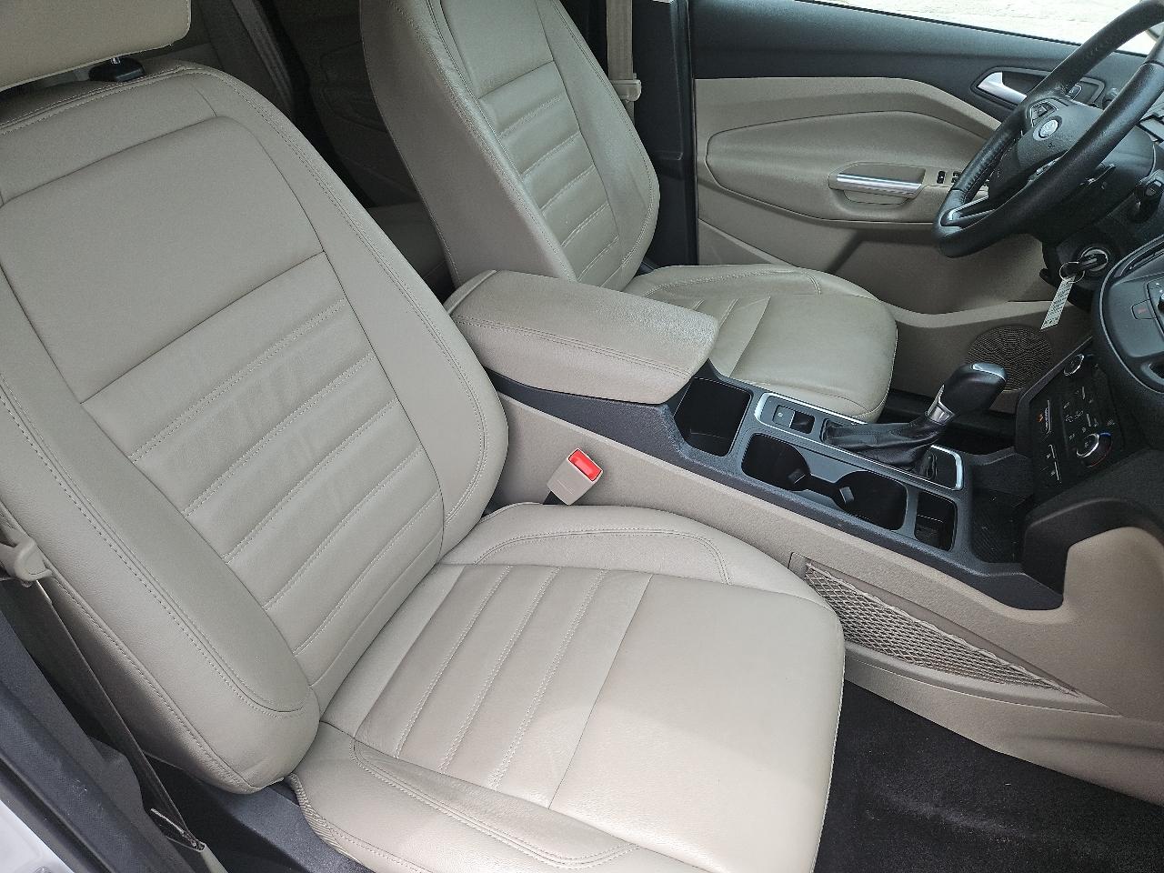 Ford Escape SE FWD 2017
