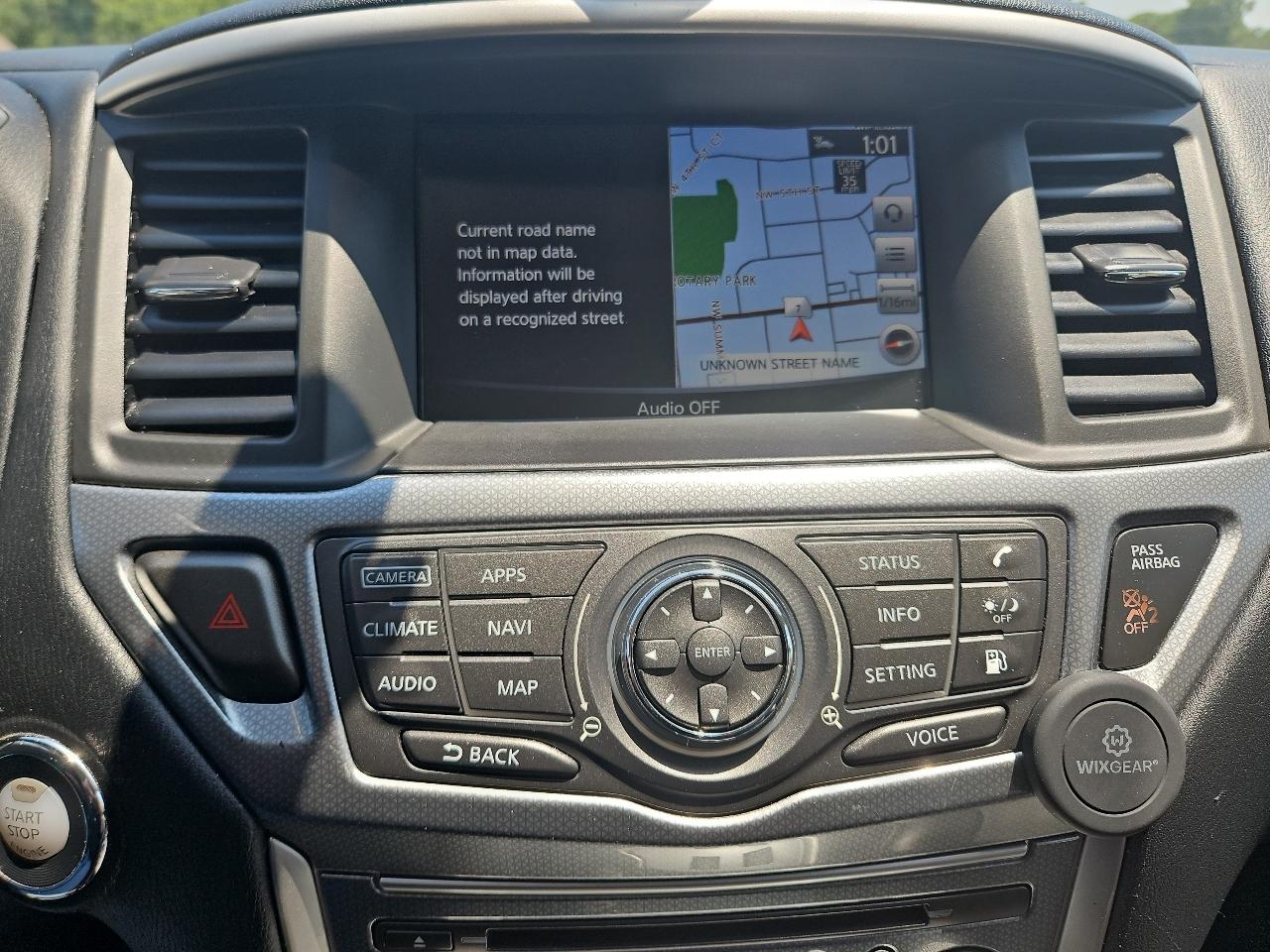 Nissan Pathfinder SL 4WD 2020