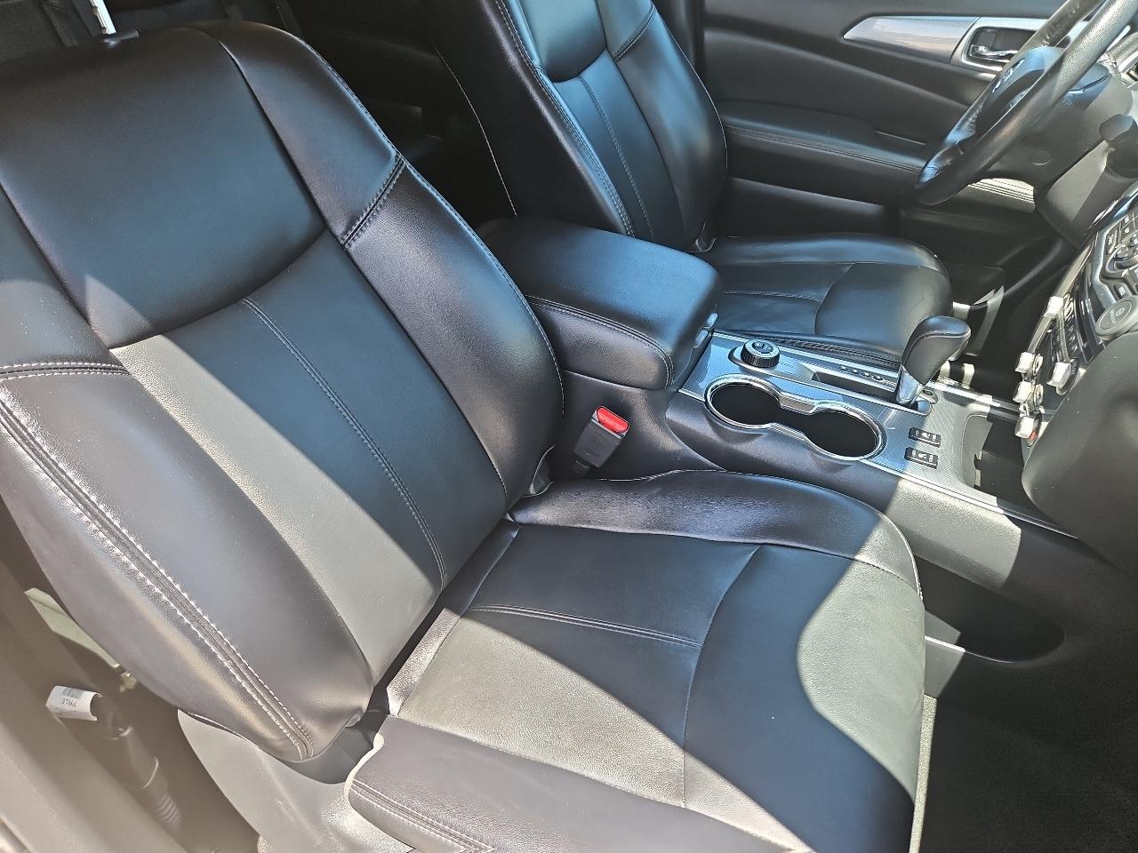 Nissan Pathfinder SL 4WD 2020