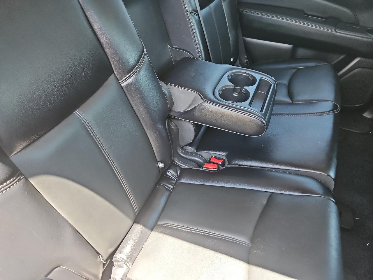 Nissan Pathfinder SL 4WD 2020