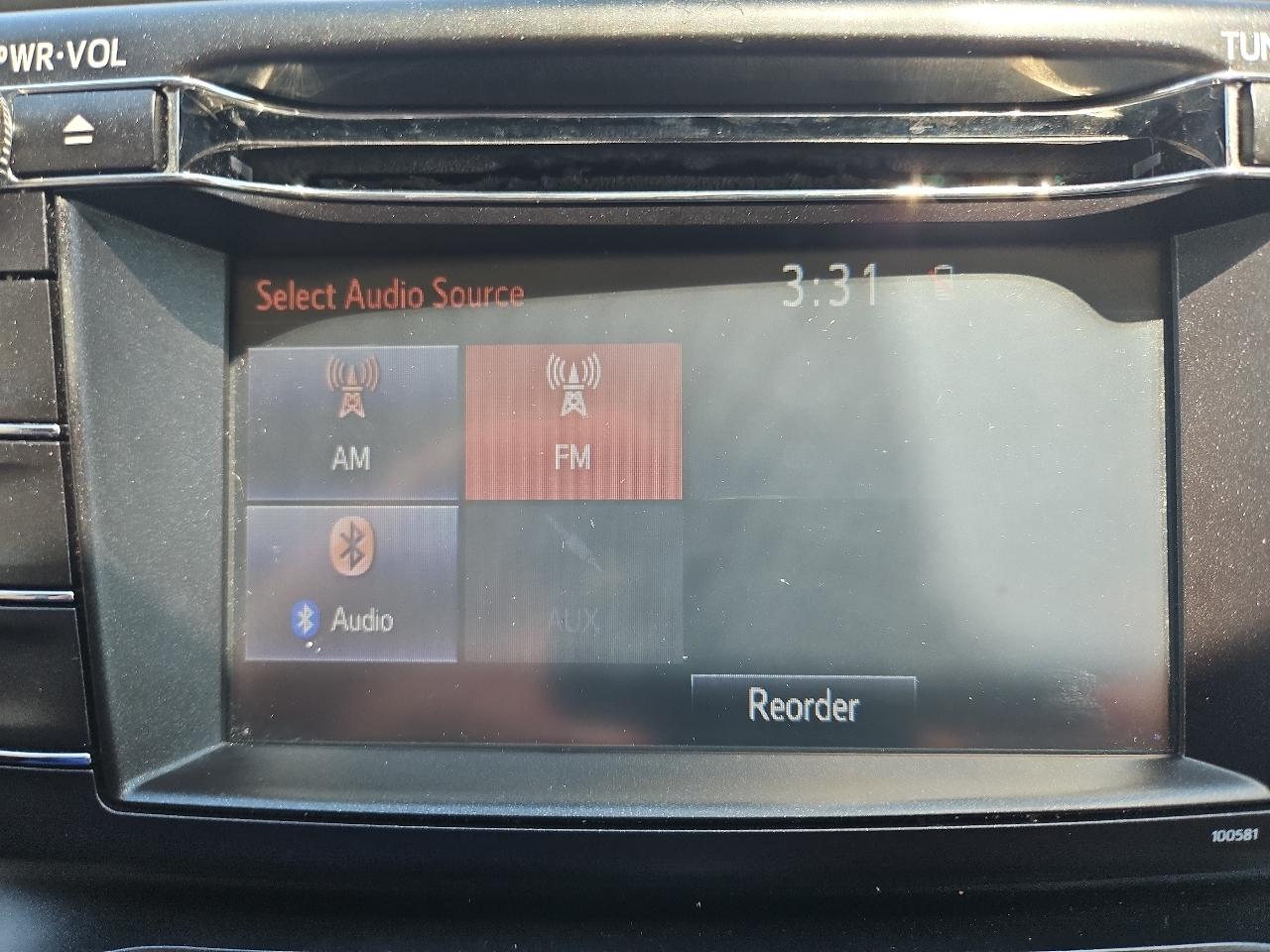 Toyota RAV4 LE AWD 2016