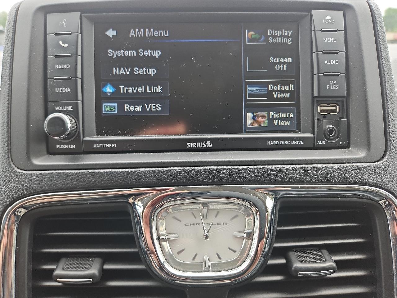 Chrysler Town & Country Touring 2016