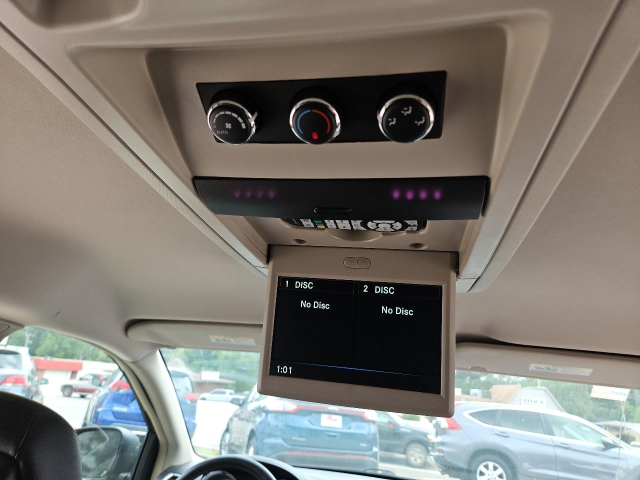 Chrysler Town & Country Touring 2016