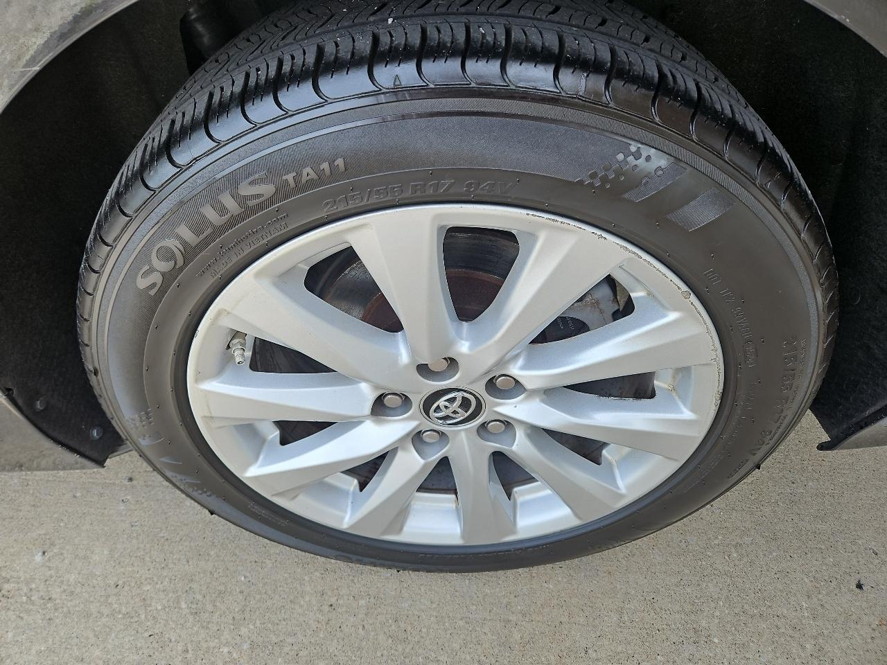 Toyota Camry LE 2019