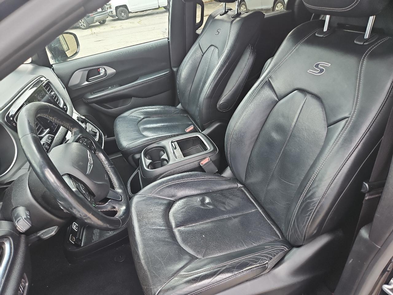 Chrysler Pacifica Touring-L Plus 2019
