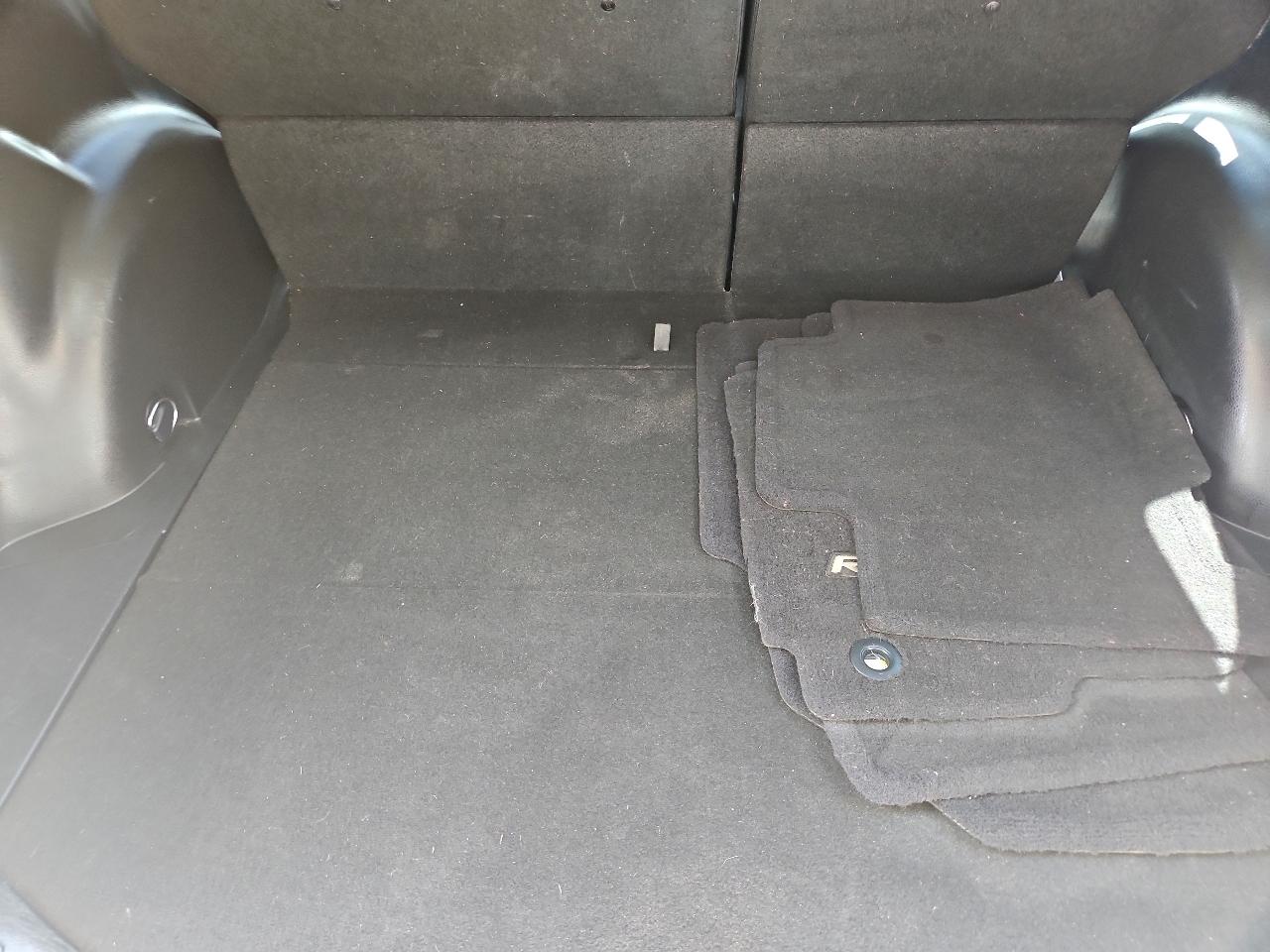 Toyota RAV4 LE 2017