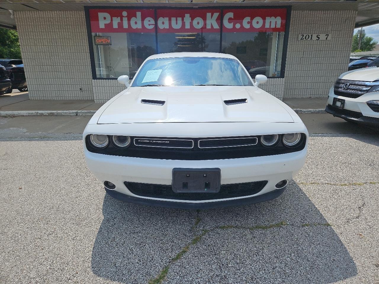Dodge Challenger SXT Plus 2016