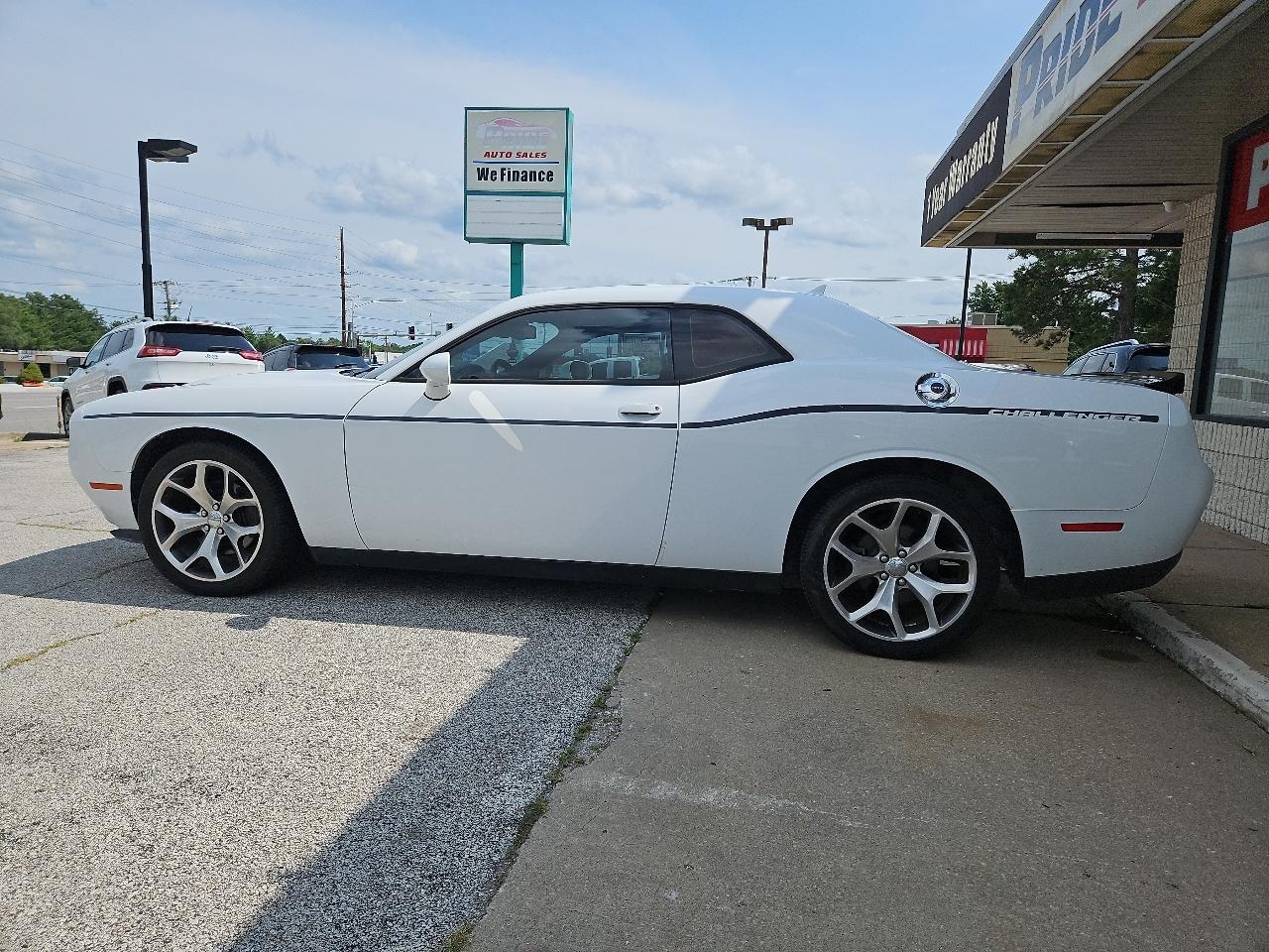 Dodge Challenger SXT Plus 2016