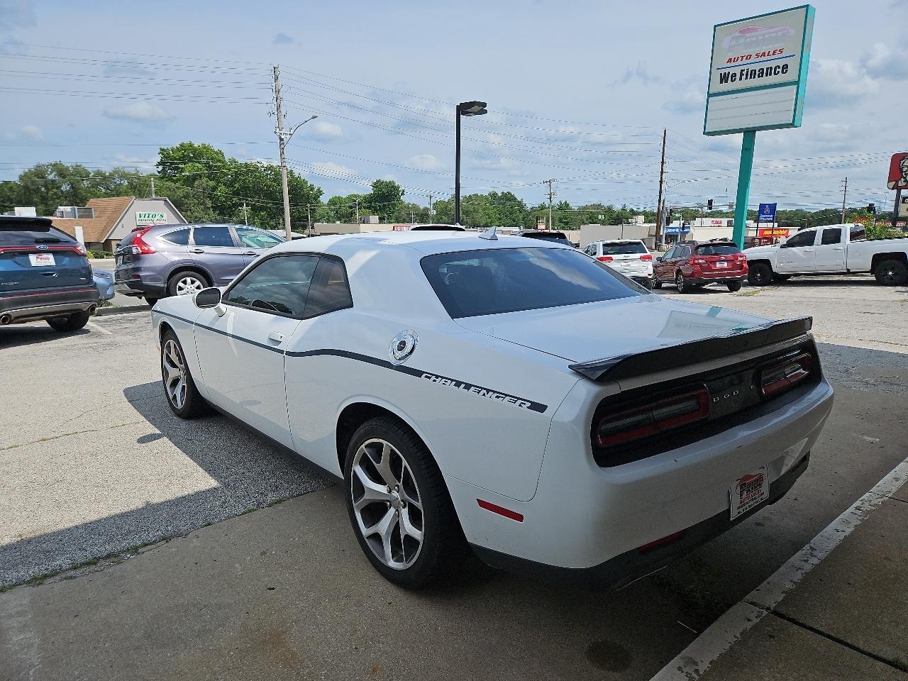 Dodge Challenger SXT Plus 2016