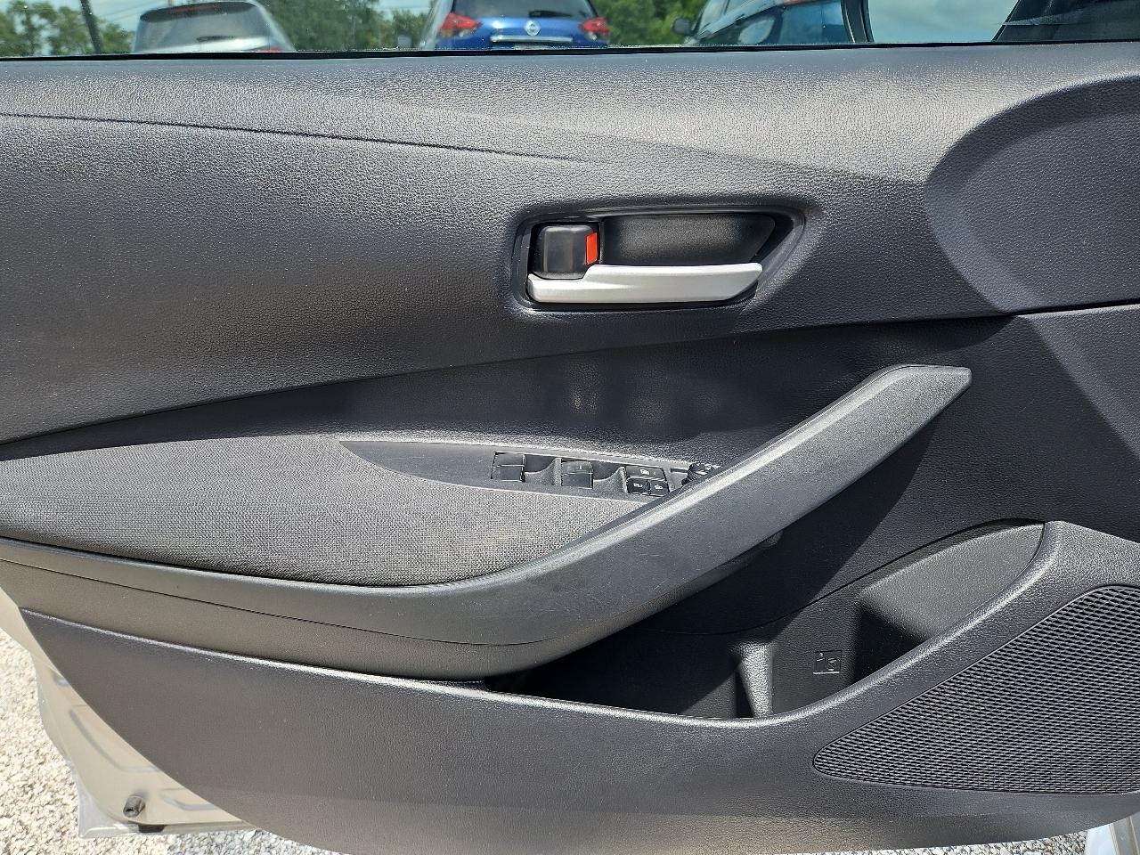 Toyota Corolla LE 2021