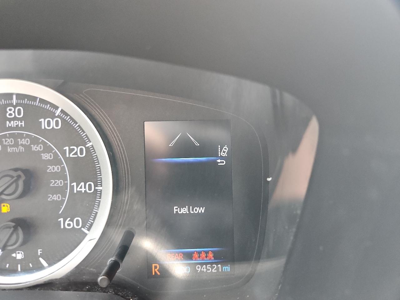 Toyota Corolla LE 2021