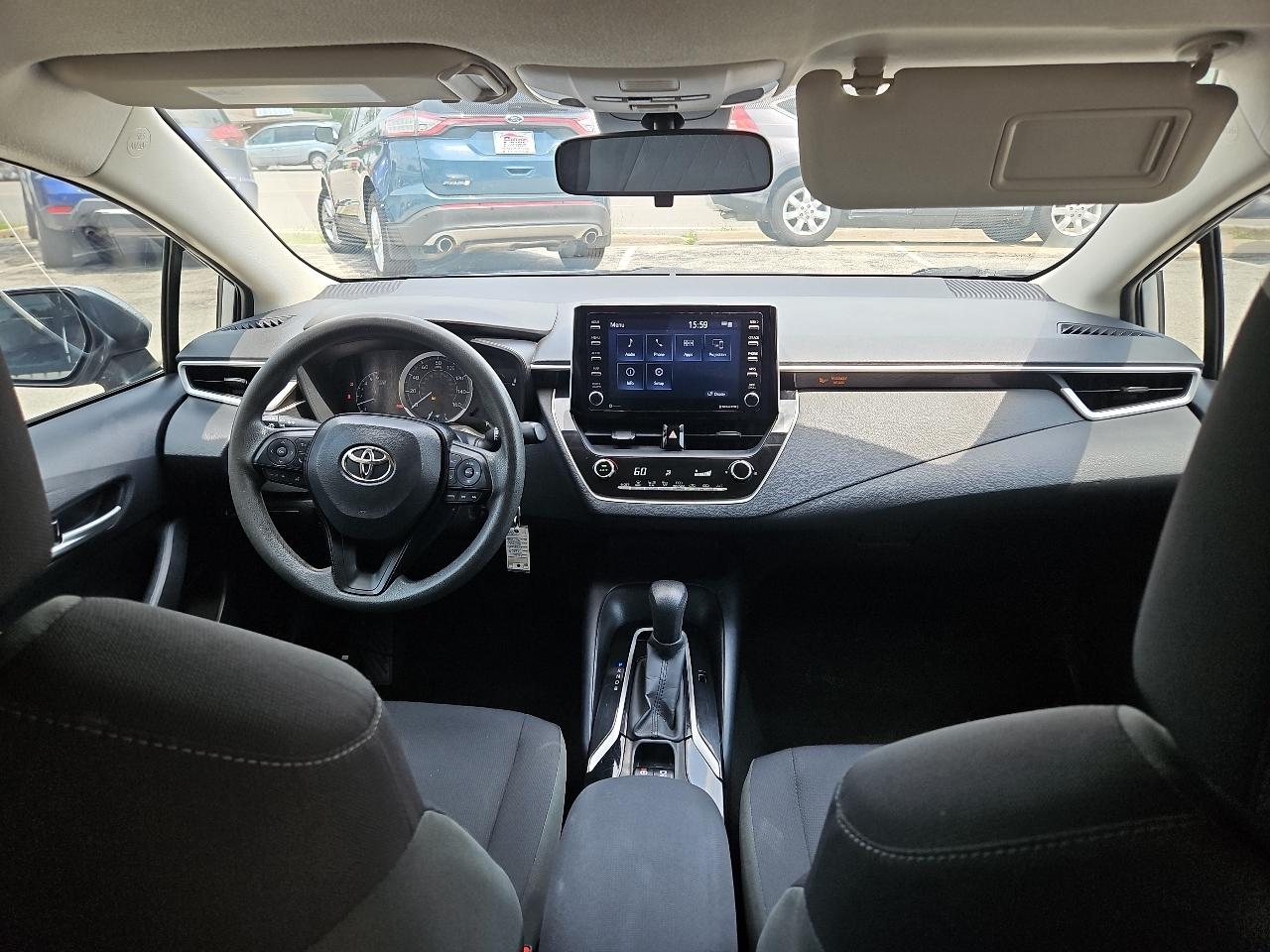 Toyota Corolla LE 2021