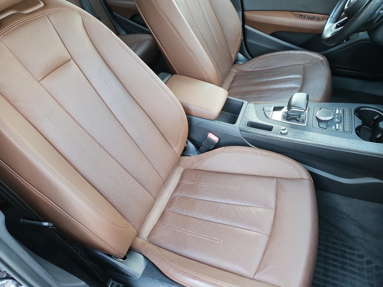 Audi A4 2.0T Premium quattro Sedan 2017