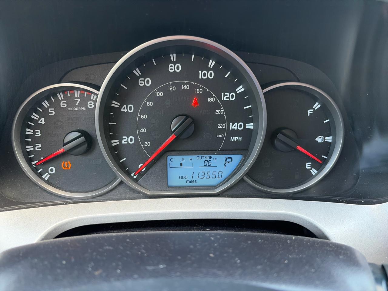 Toyota RAV4 LE AWD 2016