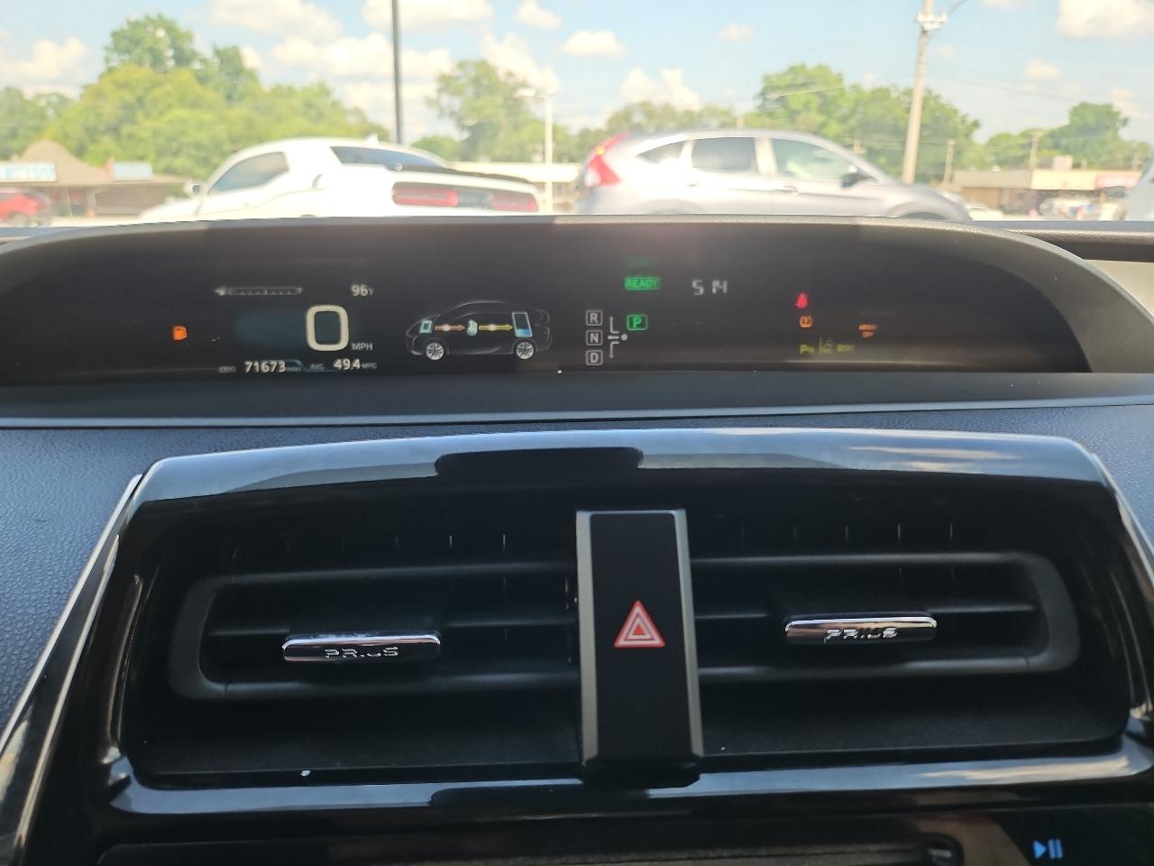 Toyota Prius Two 2017