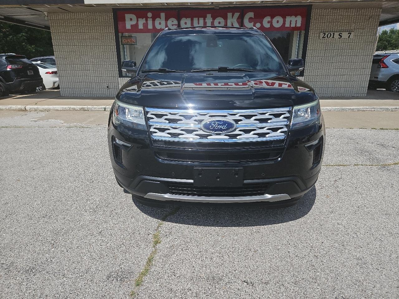 Ford Explorer XLT 4WD 2018