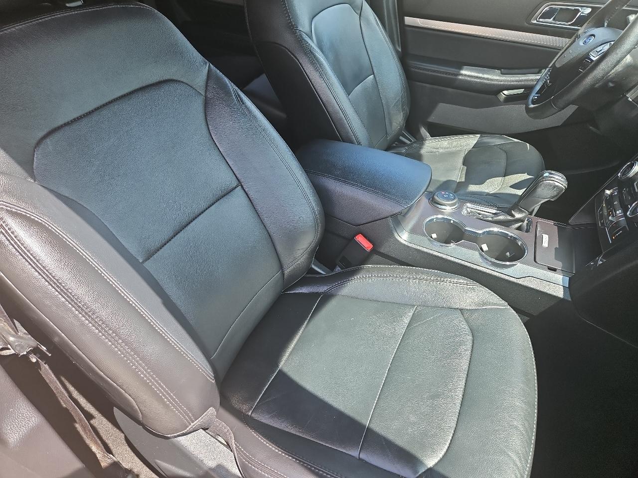 Ford Explorer XLT 4WD 2018