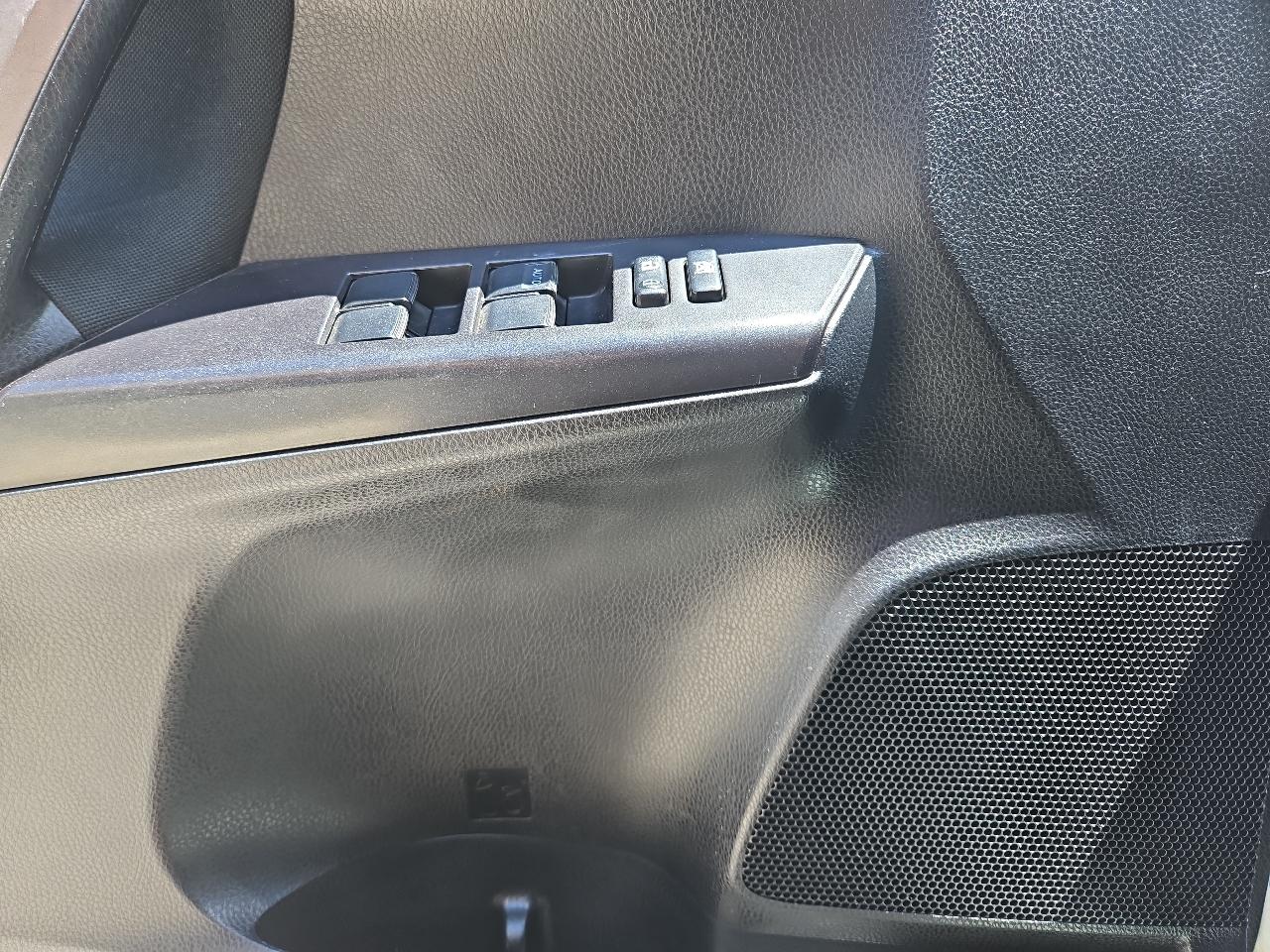 Toyota RAV4 LE 2018