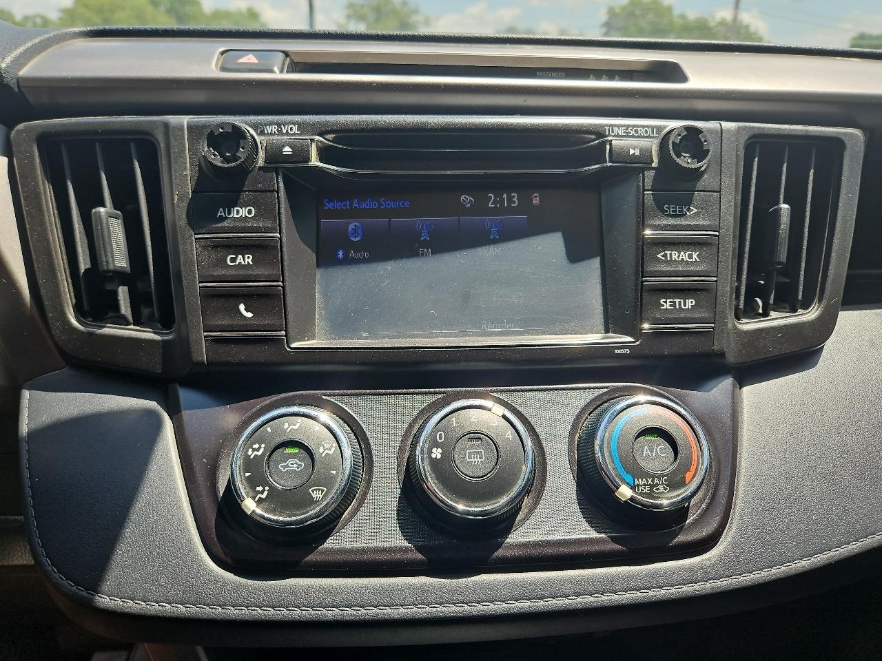 Toyota RAV4 LE 2018