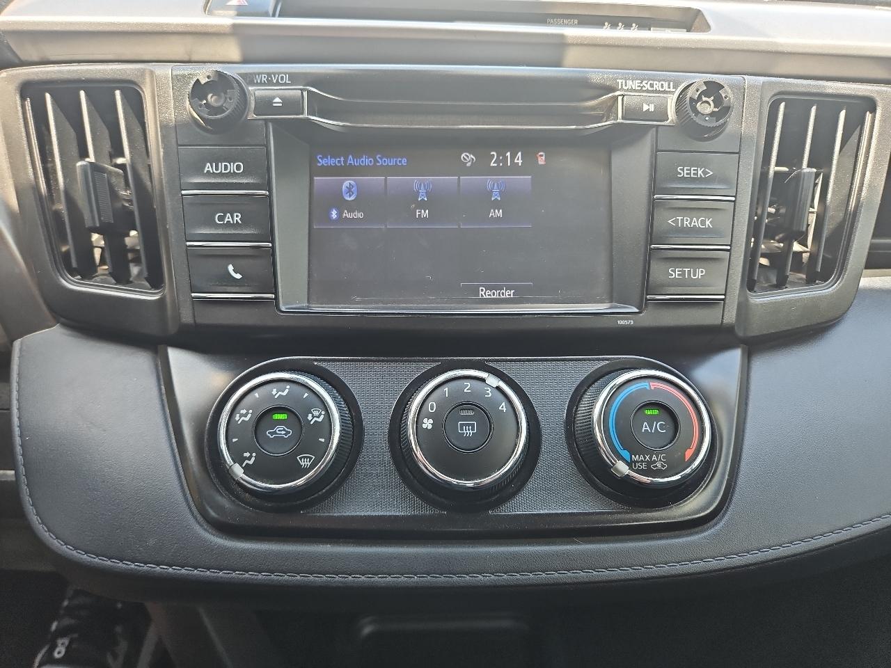 Toyota RAV4 LE 2018