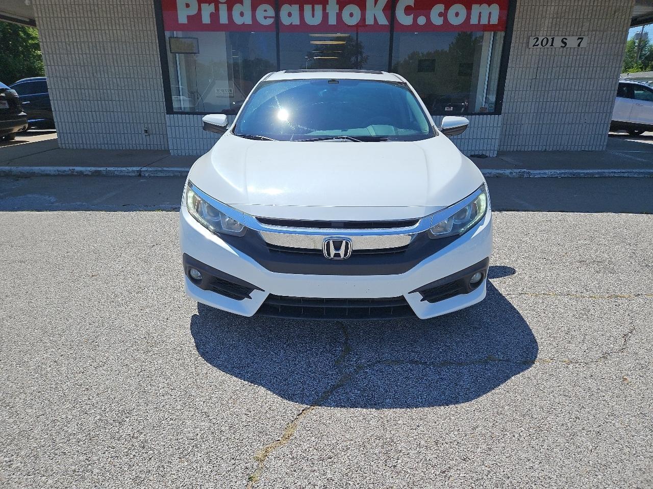 Honda Civic EX-T Sedan CVT 2017