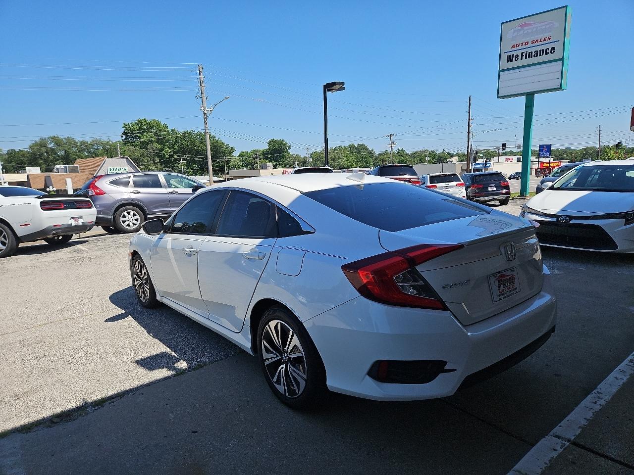Honda Civic EX-T Sedan CVT 2017