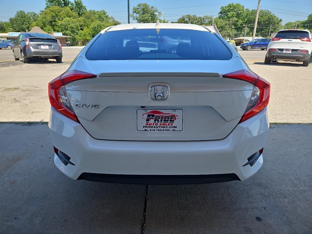 Honda Civic EX-T Sedan CVT 2017