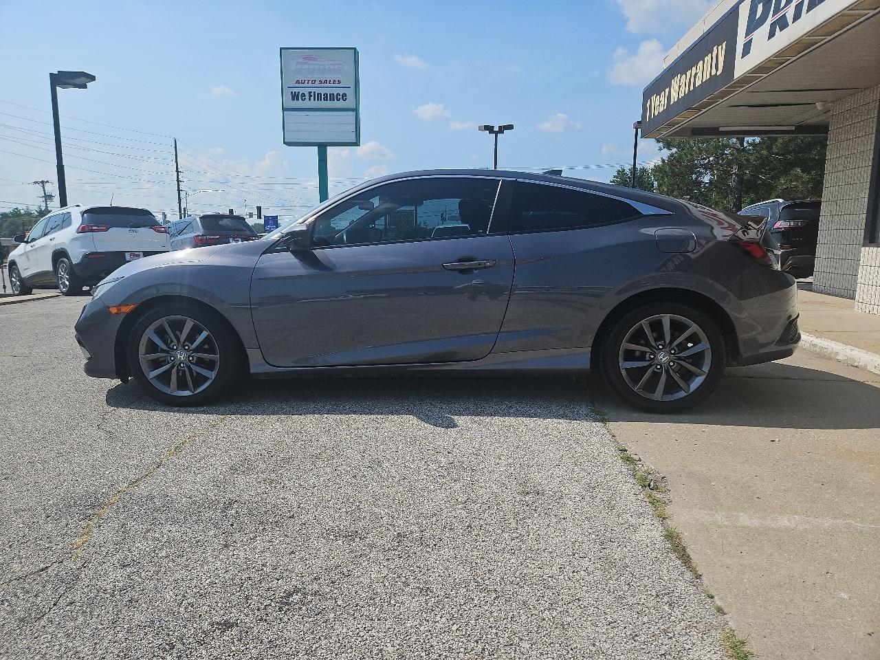 Honda Civic EX coupe 2019